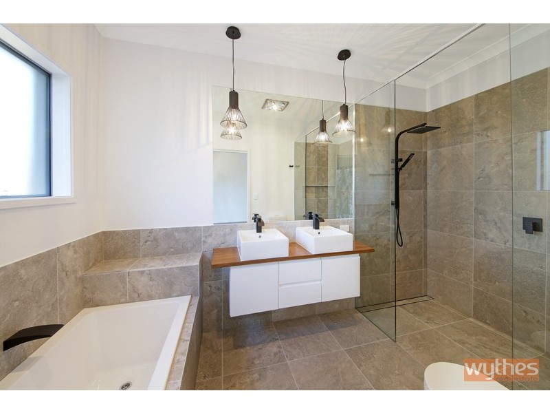 57 Valley Drive, Doonan QLD 4562