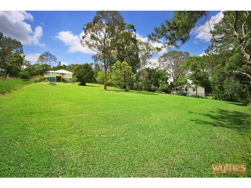 55 Tewantin Road, Cooroy QLD 4563