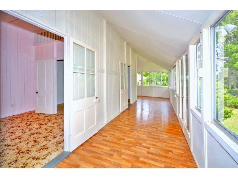 55 Tewantin Road, Cooroy QLD 4563