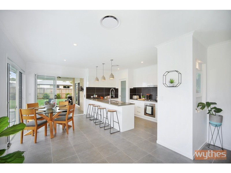 38 Straker Drive, Cooroy QLD 4563