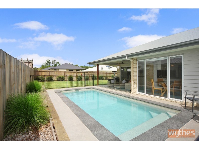 38 Straker Drive, Cooroy QLD 4563