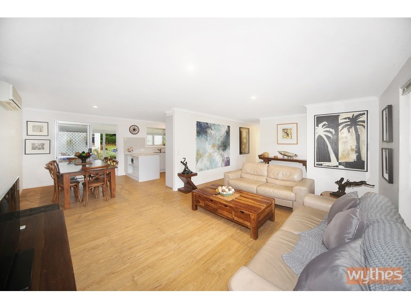 33 Memorial Drive, Eumundi QLD 4562