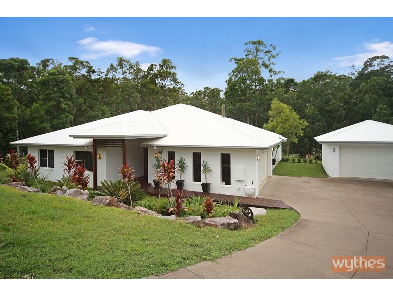 7 Crab Apple Court, Black Mountain QLD 4563