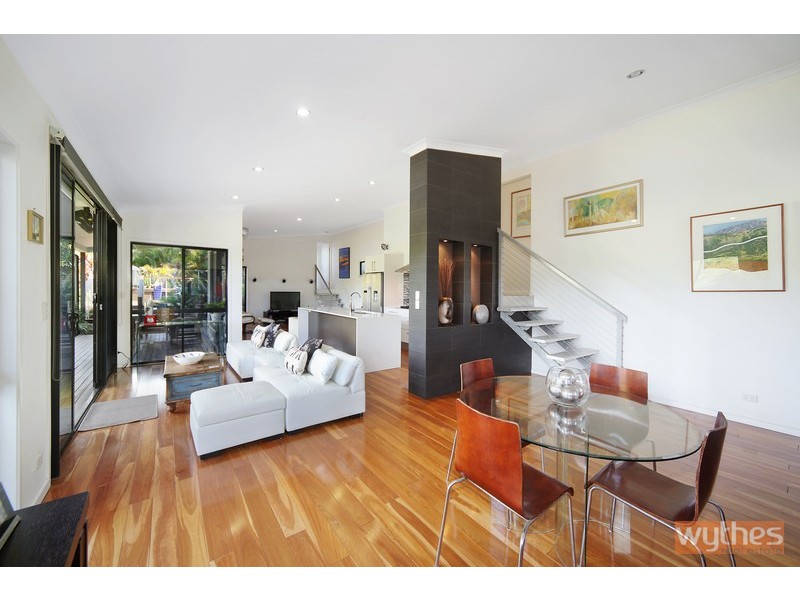 60 Belleden Place, Cooroy QLD 4563