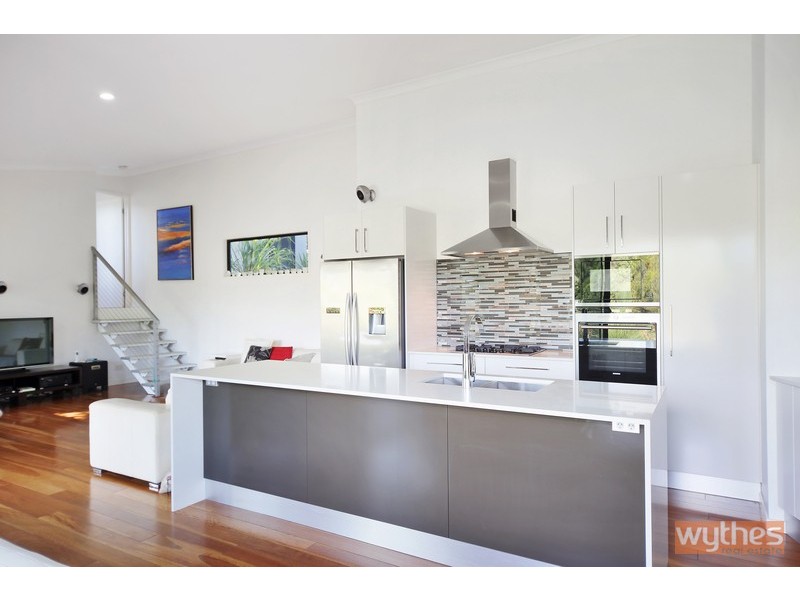 60 Belleden Place, Cooroy QLD 4563