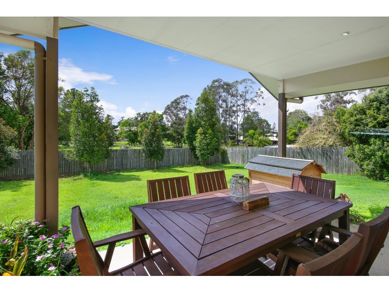 16 Pinbarren Court, Cooroy QLD 4563