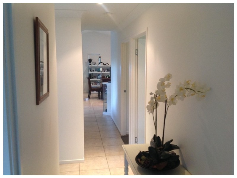 16 Pinbarren Court, Cooroy QLD 4563