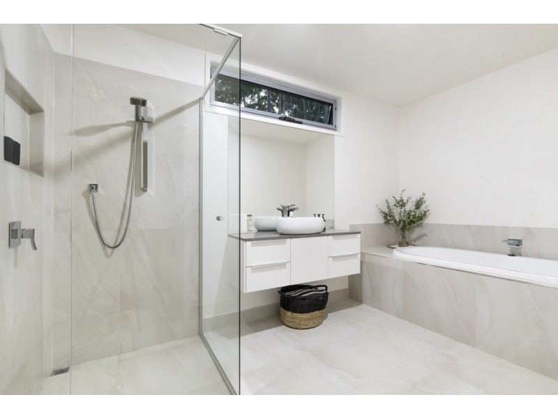 26 Valley Drive, Doonan QLD 4562