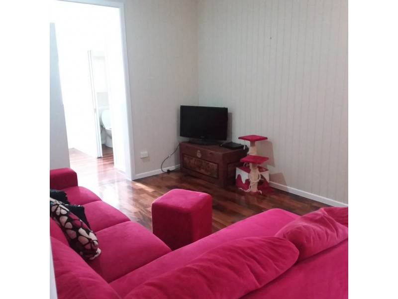 69 Maple Street, Cooroy QLD 4563