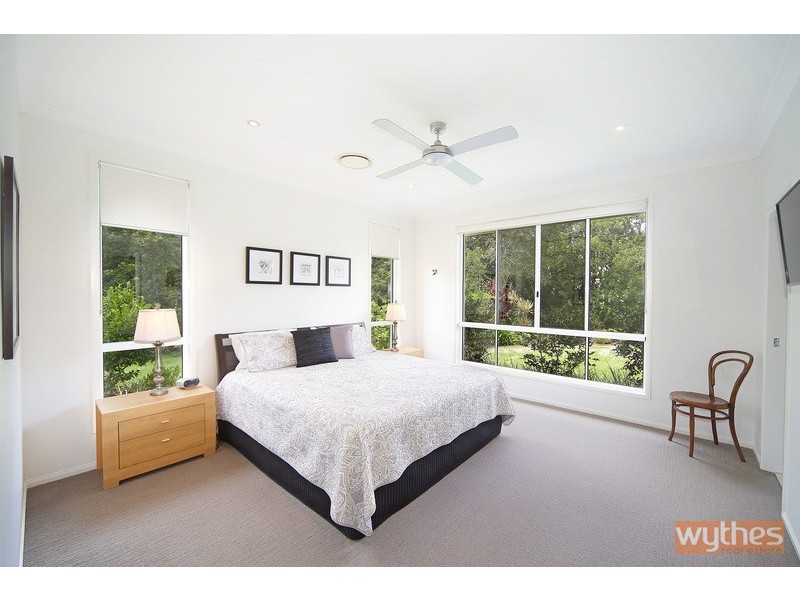 22 Ashgrove Drive, Cooroy QLD 4563