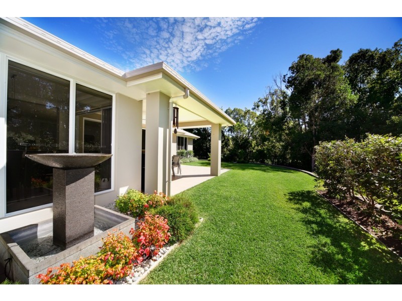 22 Ashgrove Drive, Cooroy QLD 4563