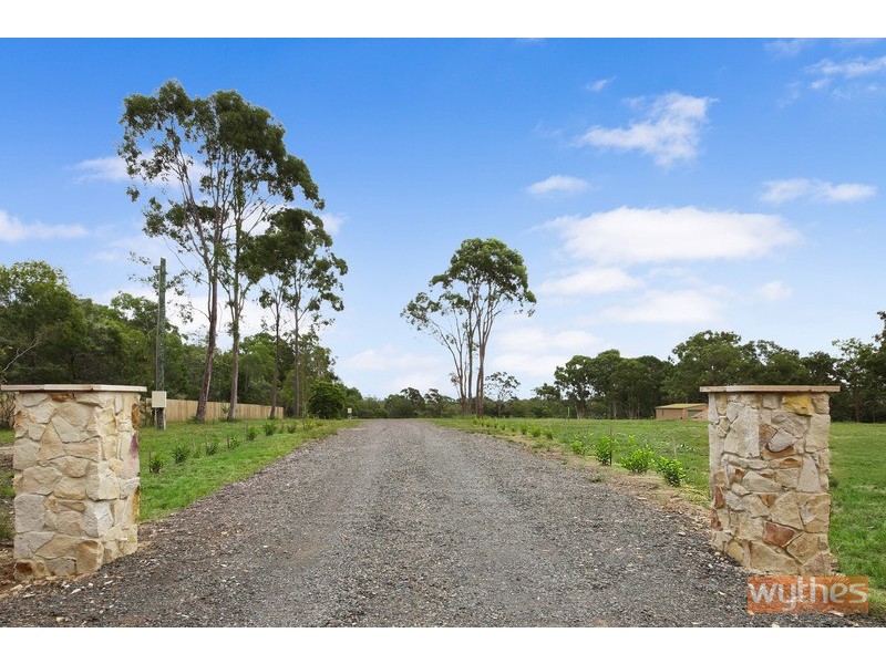 21 Lake Cooroibah Road, Cooroibah QLD 4565