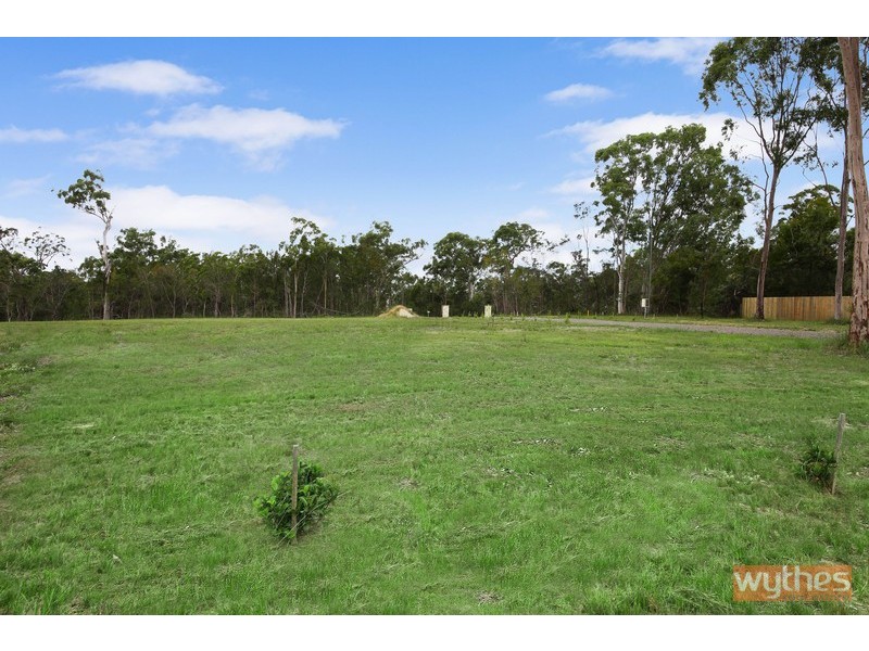 21 Lake Cooroibah Road, Cooroibah QLD 4565