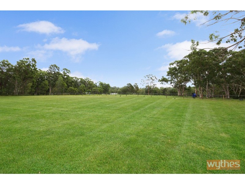 21 Lake Cooroibah Road, Cooroibah QLD 4565