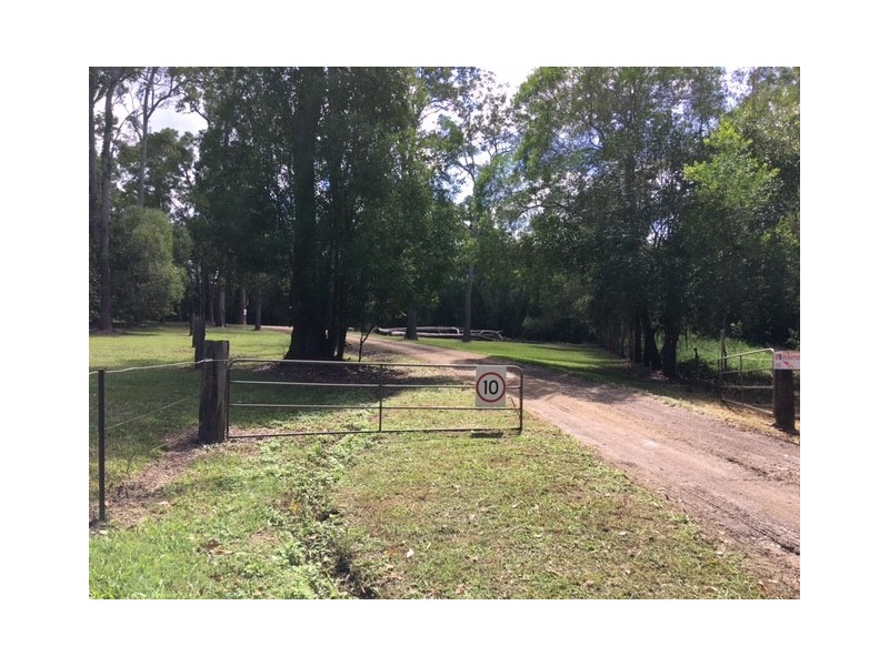 55 Carpenters Road, Cooroy QLD 4563