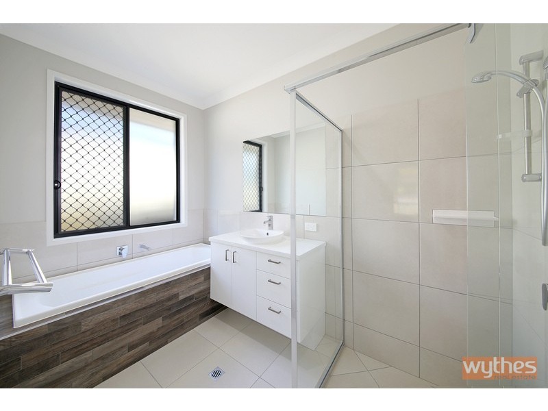 25 Oregon Court, Cooroy QLD 4563