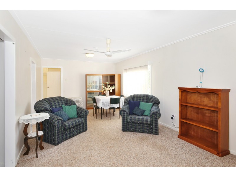 70 Maple Street, Cooroy QLD 4563