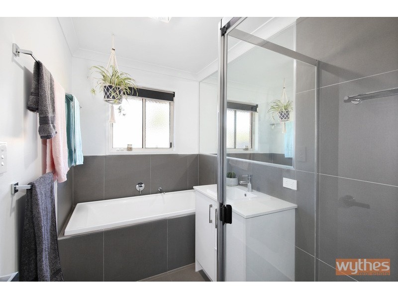 8 Brialka Court, Cooroy QLD 4563