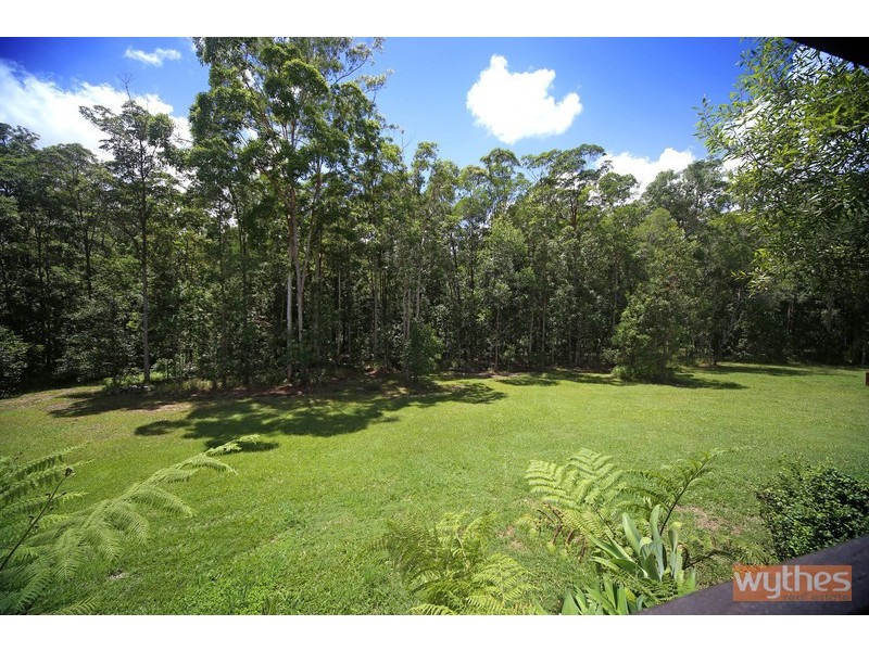7 Crab Apple Court, Black Mountain QLD 4563