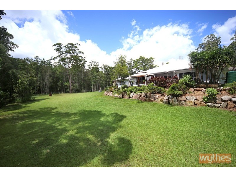 7 Crab Apple Court, Black Mountain QLD 4563