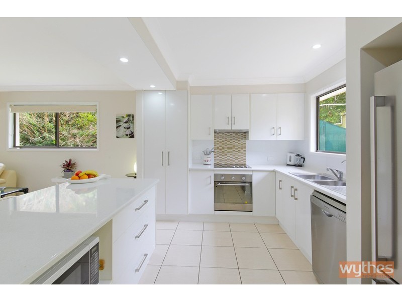 1 Springfield Circuit, Cooroy QLD 4563