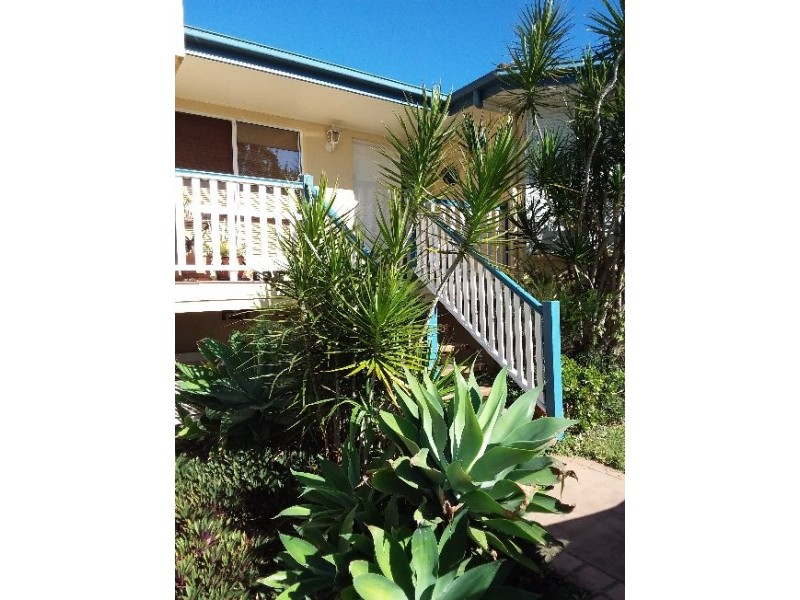 2 Myrtle Court, Black Mountain QLD 4563