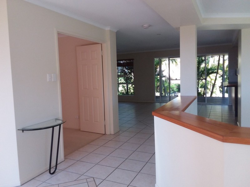 2 Myrtle Court, Black Mountain QLD 4563