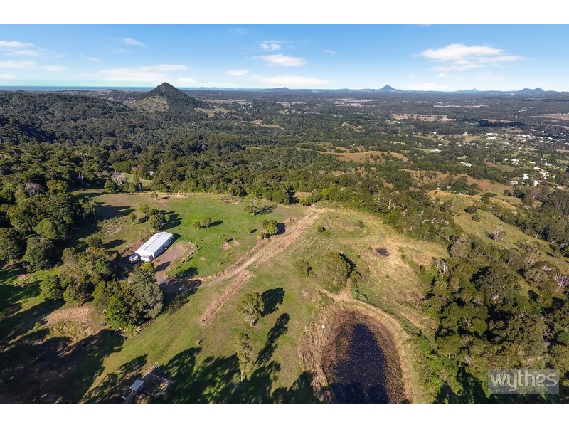 303 Tablelands Road, Cooran QLD 4569