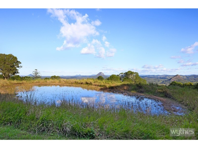 303 Tablelands Road, Cooran QLD 4569