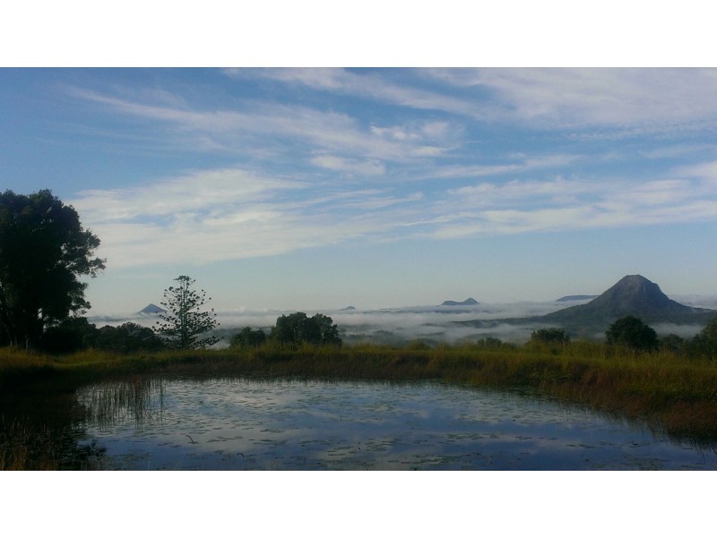 303 Tablelands Road, Cooran QLD 4569