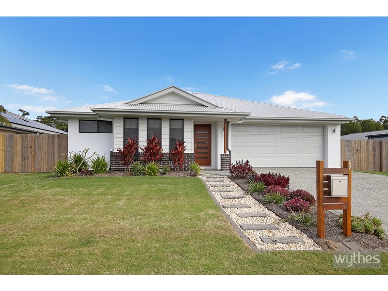 59 Straker Drive, Cooroy QLD 4563