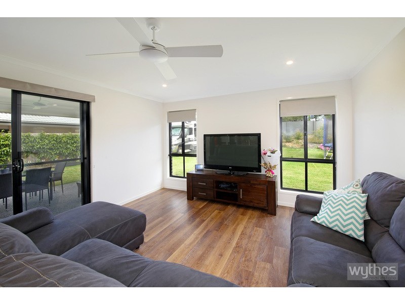 59 Straker Drive, Cooroy QLD 4563