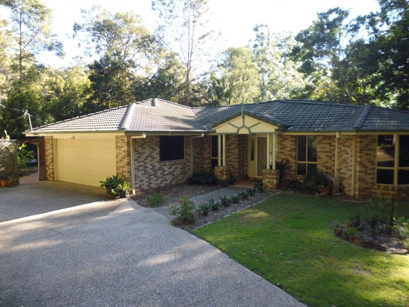 3 Supplejack Court, Lake Macdonald QLD 4563