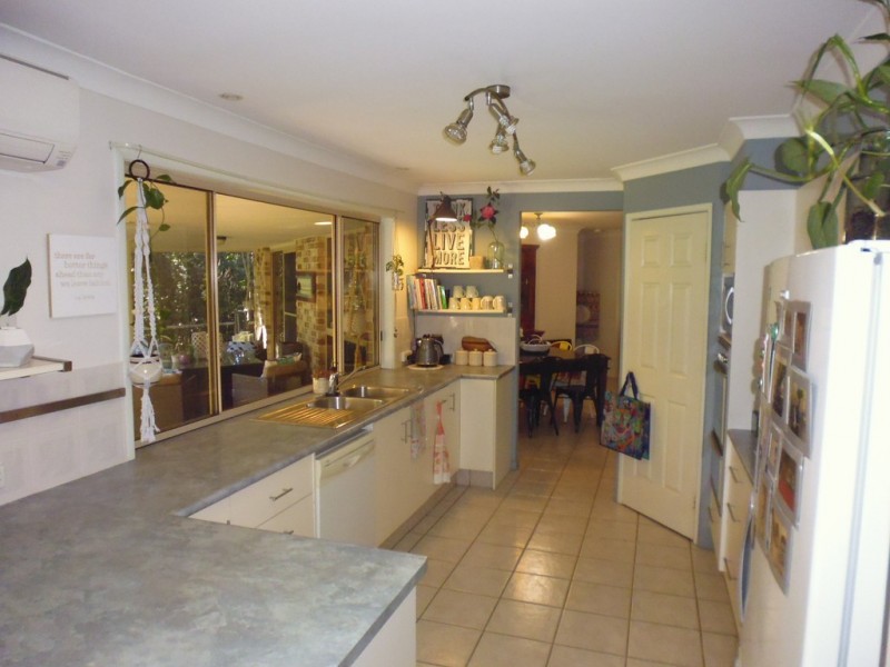 3 Supplejack Court, Lake Macdonald QLD 4563
