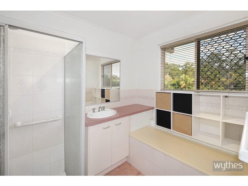 11 Queen Street, Cooran QLD 4569