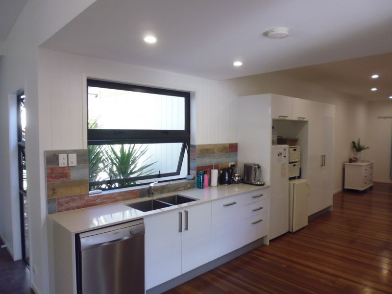 37 Eumundi Noosa Road, Noosaville QLD 4566