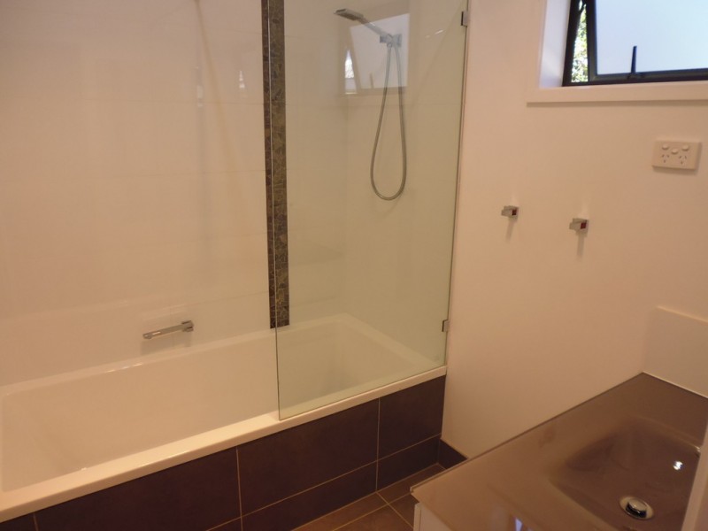 37 Eumundi Noosa Road, Noosaville QLD 4566