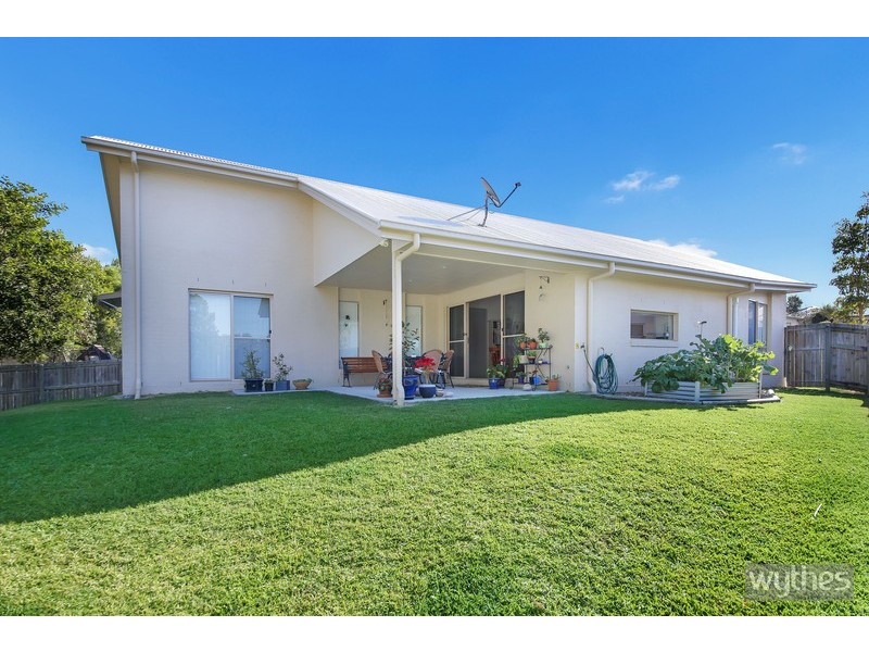 10 Pinbarren Court, Cooroy QLD 4563