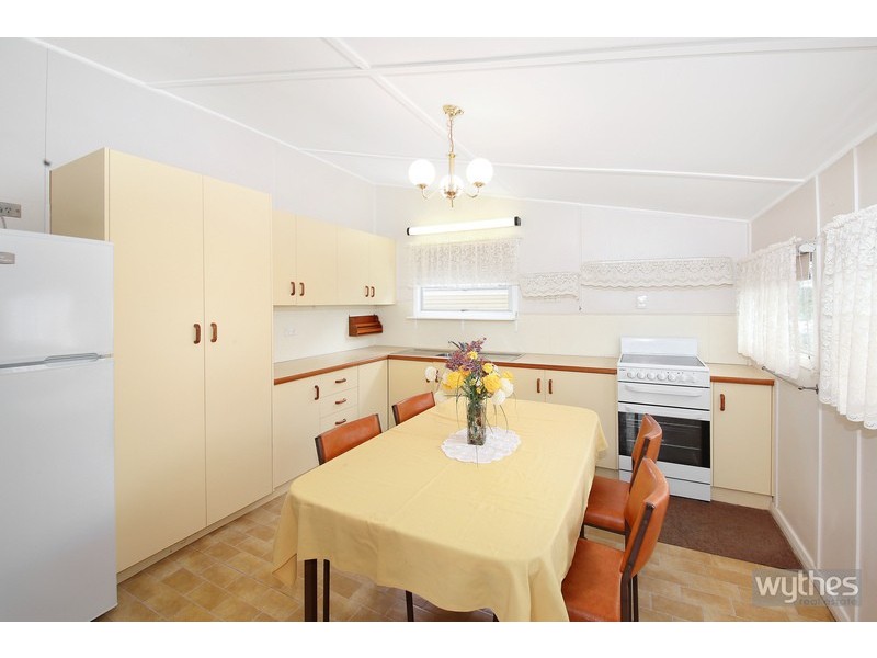 70 Maple Street, Cooroy QLD 4563