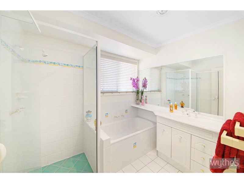 5 Corkwood Place, Cooroy QLD 4563
