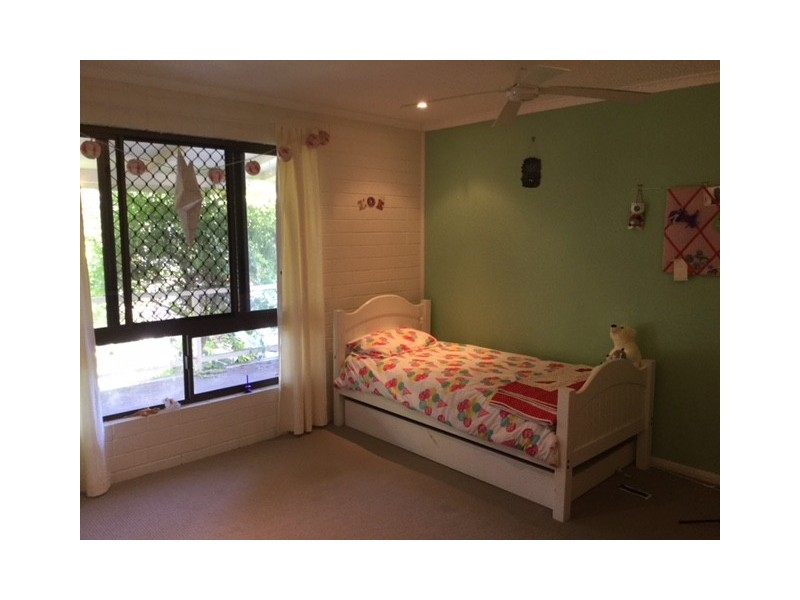 54 Overlander Ave, Cooroy QLD 4563