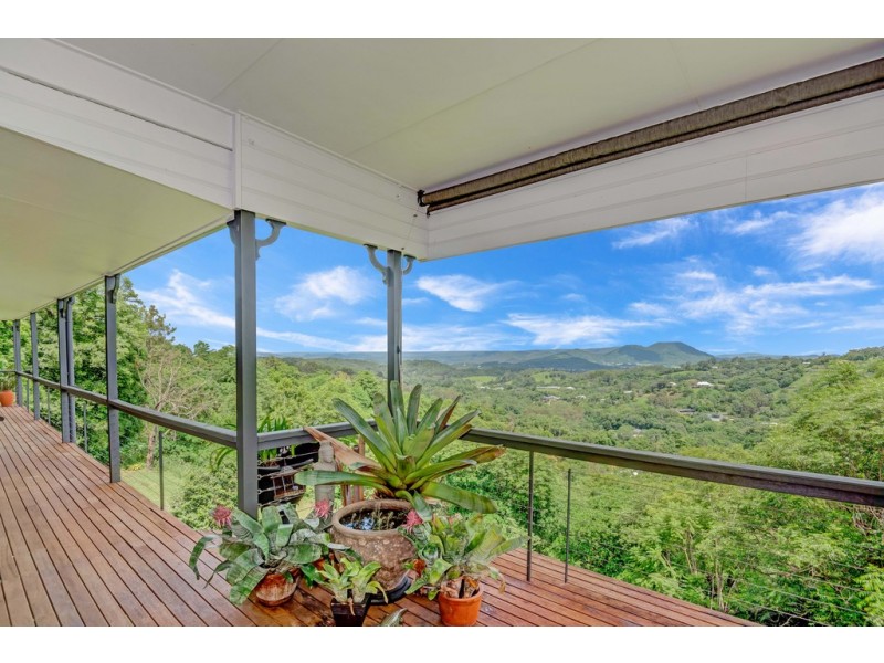 8 Mount Eerwah Vista Drive, Eumundi QLD 4562