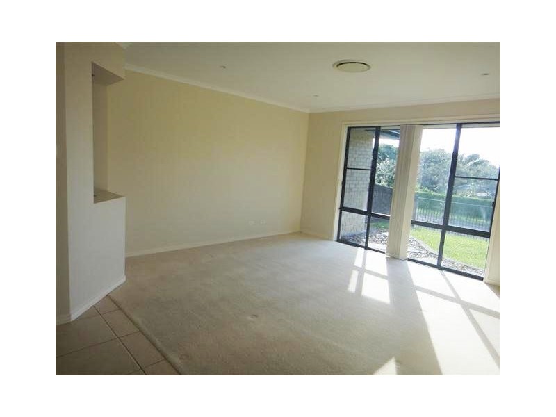 15 Tanderra Drive, Cooran QLD 4569