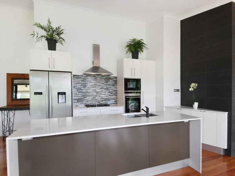 60 Belleden Place, Cooroy QLD 4563