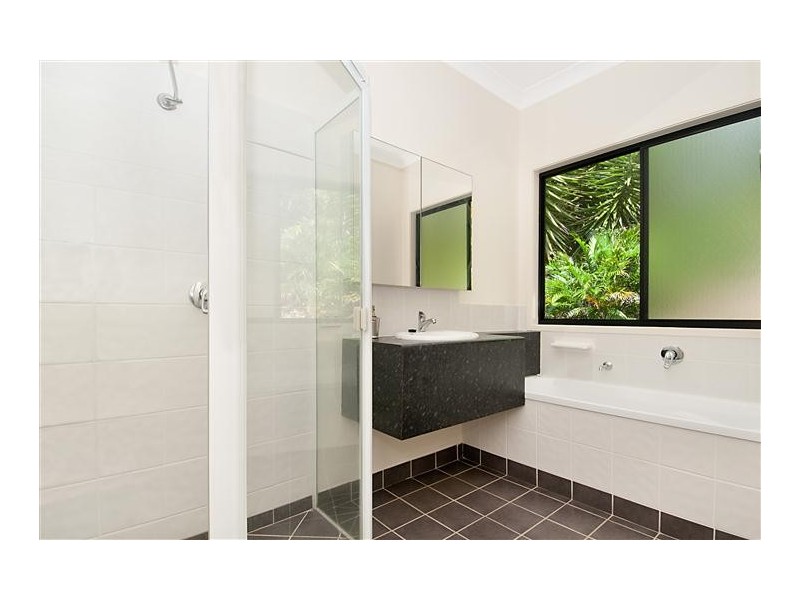 60 Belleden Place, Cooroy QLD 4563