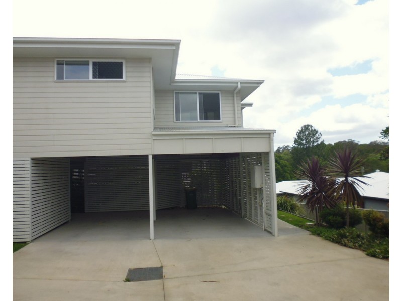 2/3D Kauri Street, Cooroy QLD 4563