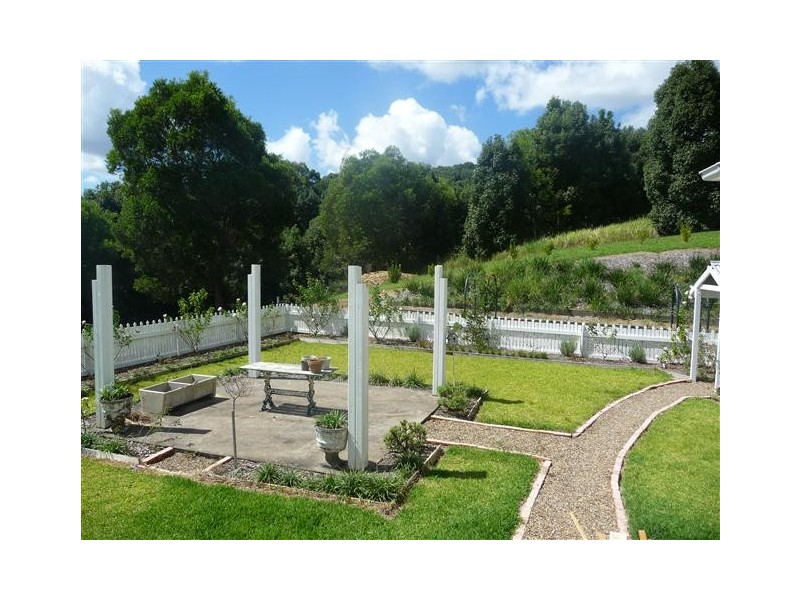 21 Sallwood Court, Cooran QLD 4569