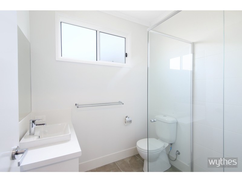 Unit 2/8 Opal Lane, Cooroy QLD 4563