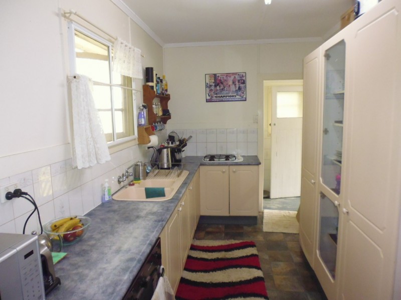 72 Maple Street, Cooroy QLD 4563