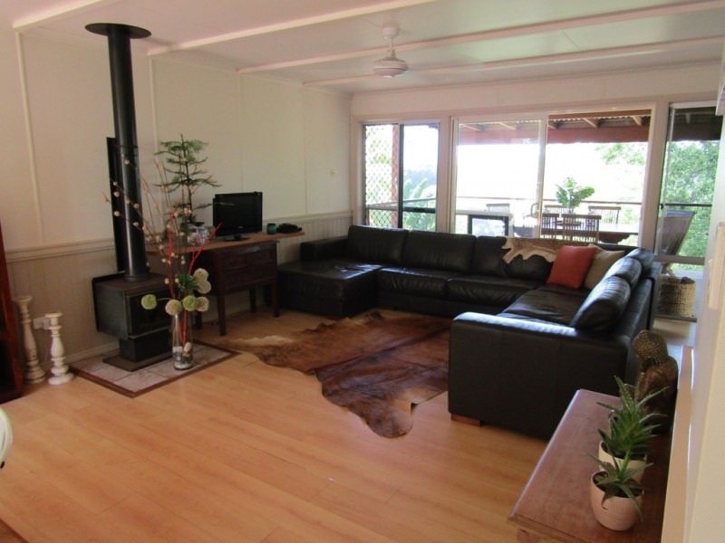 499 Black Mountain Road, Black Mountain QLD 4563